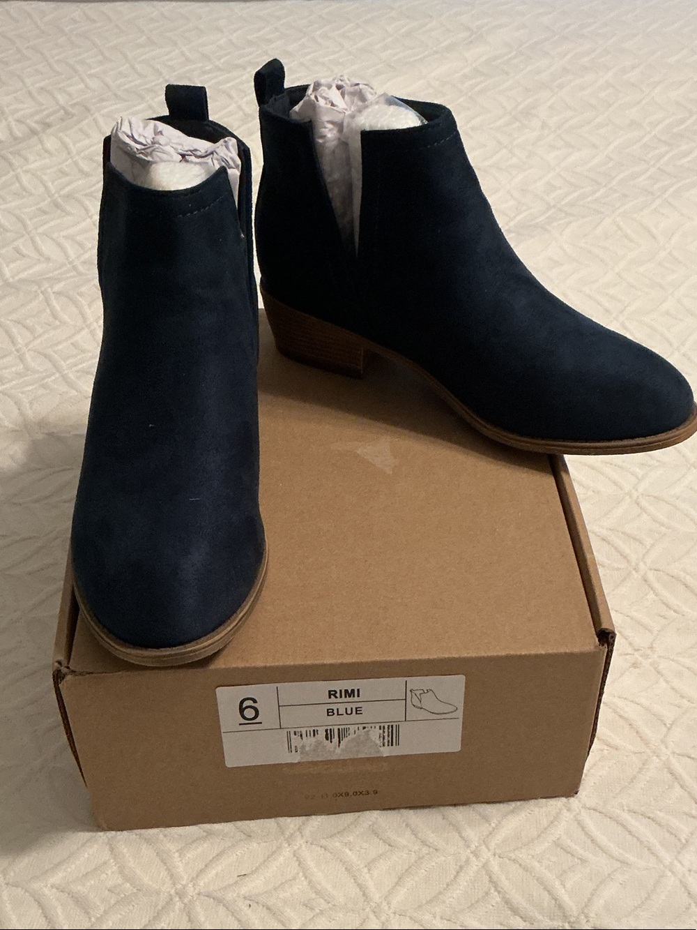 Journee Collection Rimi Sz 6 Navy Suede Ankle Bootie-New